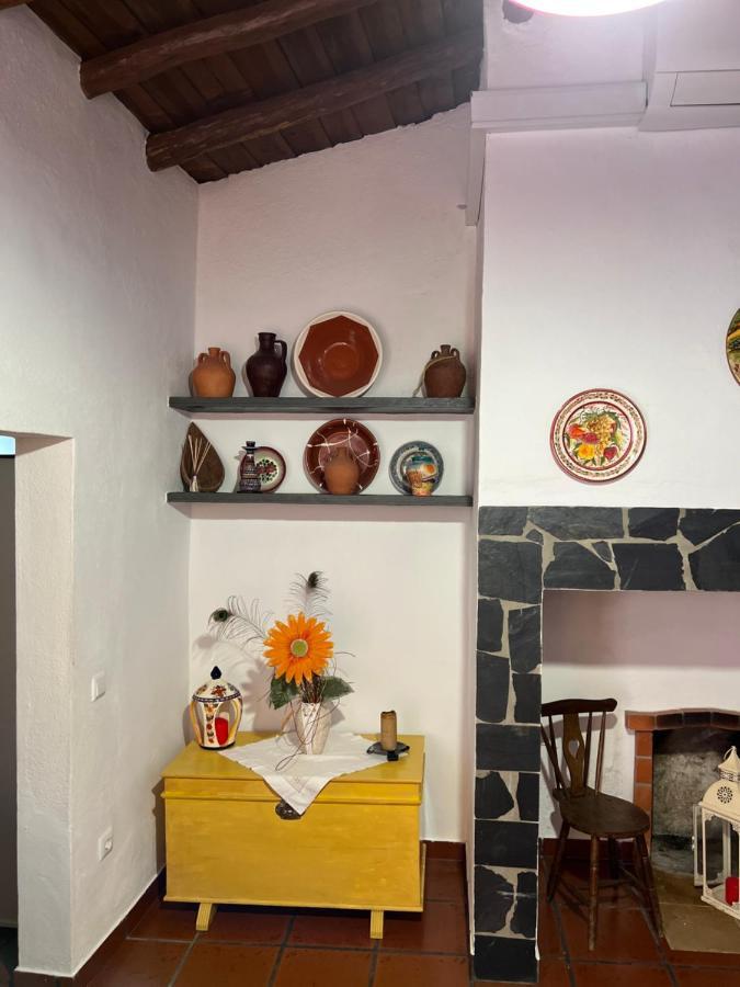 レゲンゴス・デ・モンサラーシュ Casa Da Eiraヴィラ エクステリア 写真