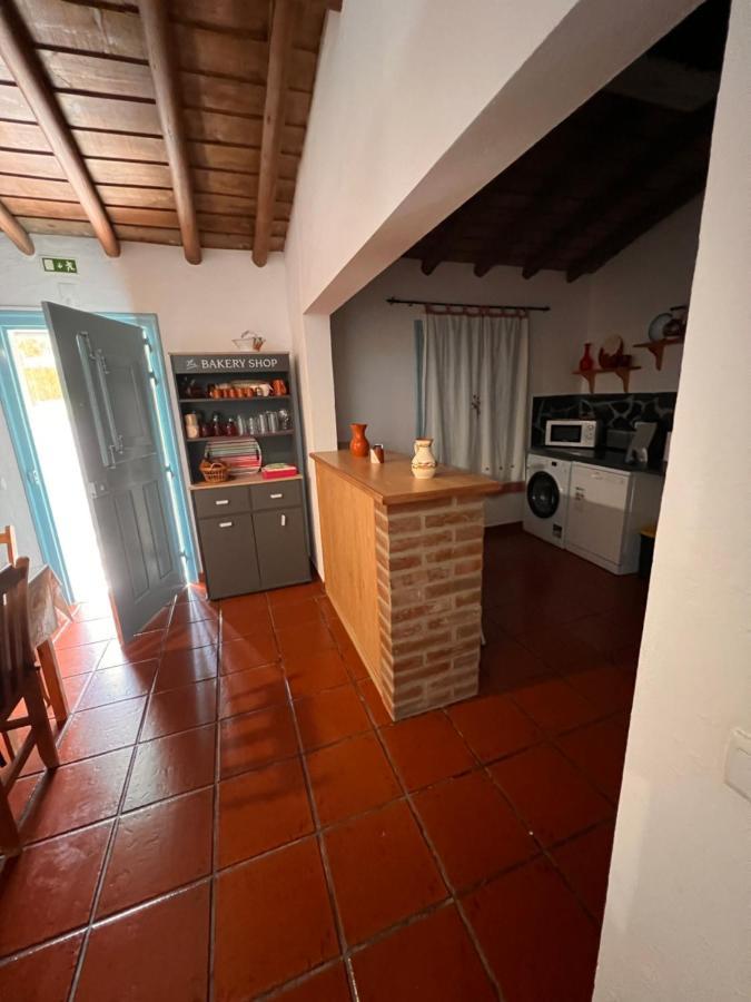 レゲンゴス・デ・モンサラーシュ Casa Da Eiraヴィラ エクステリア 写真