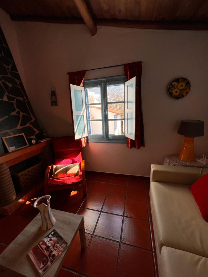 レゲンゴス・デ・モンサラーシュ Casa Da Eiraヴィラ エクステリア 写真